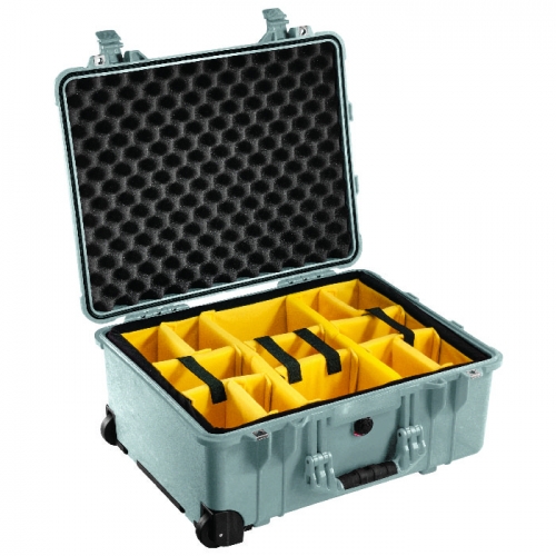Pelican 1560 Case with Padded Divider Set - Silver